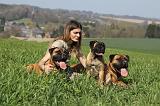 ADULTE ET CHIEN 172